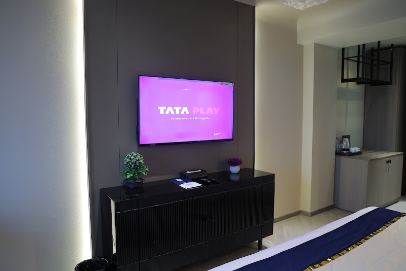 Empire Stay - Empire Stay 5th Floor, Empire Mall, opposite Samarth High School, Sharda Vihar, Amravati, Maharashtra 444605, India