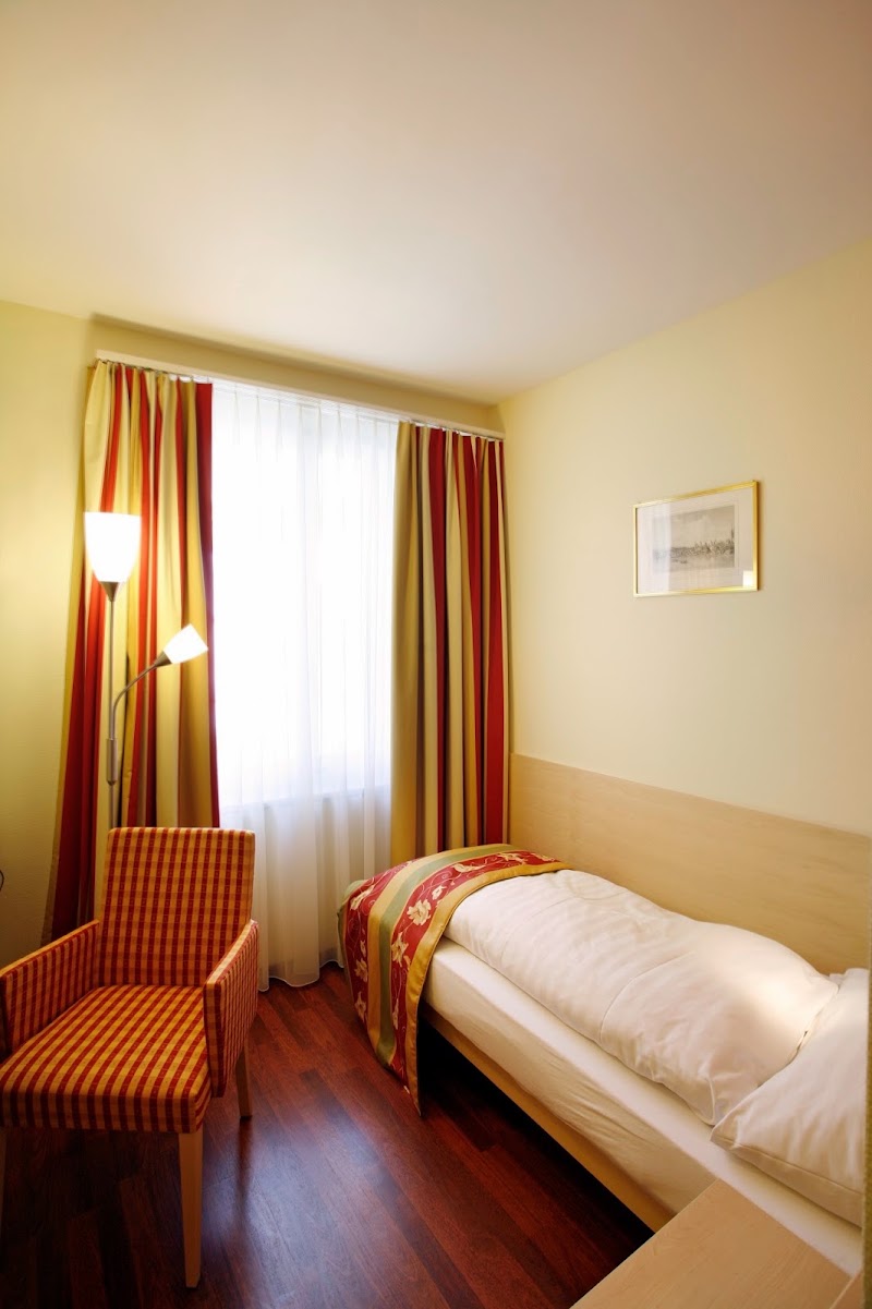 Hotel de la Paix - Hotel de la Paix Museggstrasse 2, 6004 Luzern, Switzerland
