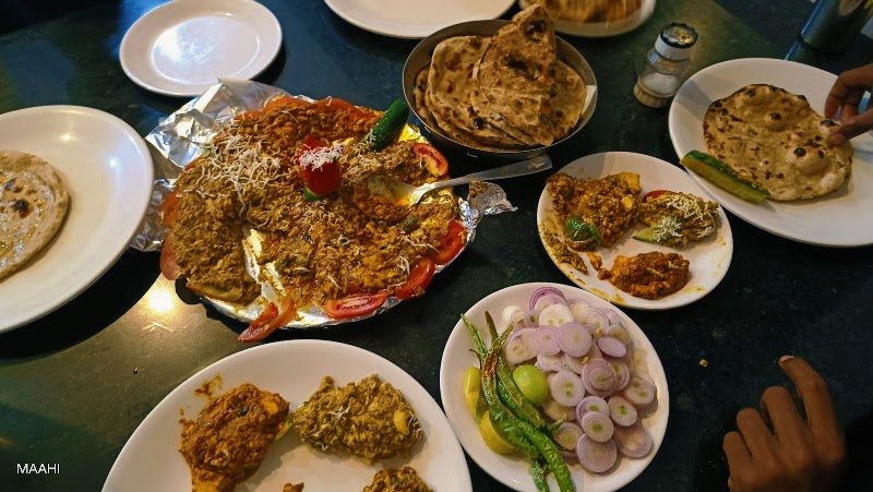 Krishna Hotel And Family Restaurant - Krishna Hotel And Family Restaurant QF3G+3QW, Hajya Kheri, Rajasthan 312024, India