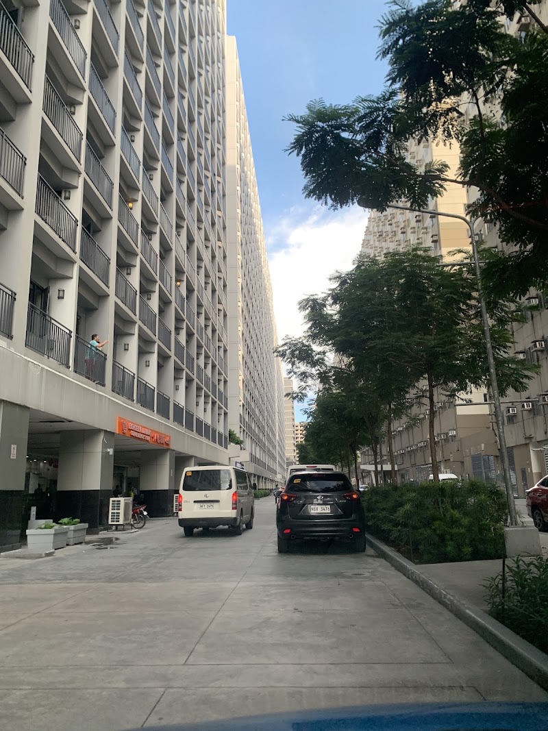 Shore 2 Residences, Tower 1 - Shore 2 Residences, Tower 1, near Mall of Asia, Diosdado Macapagal Blvd, Pasay City, Metro Manila, Philippines