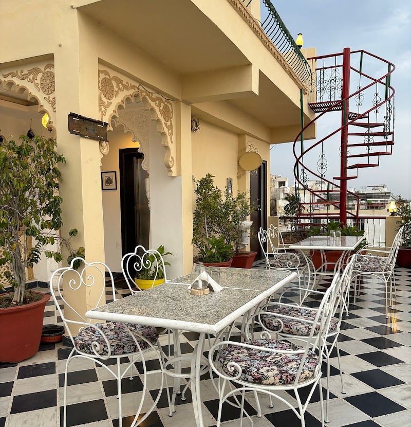 Jalsa lake View Veg Restaurant & Cafe Udaipur | Restaurants in Udaipur