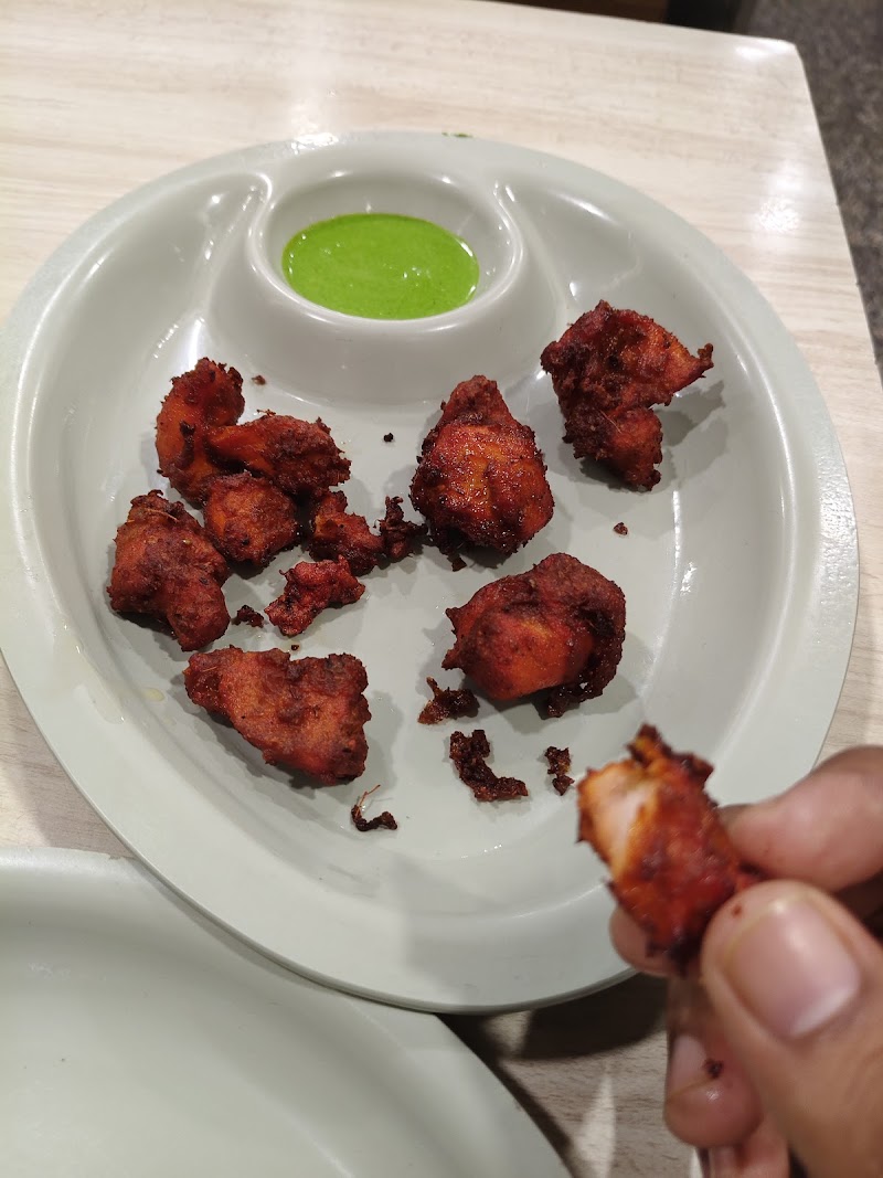 National Restaurant Vapi - National Restaurant Vapi, Shop No.9, 19/3, Plot, CM, Atithi Rd, Ajit Nagar, Phase 2, GIDC, Vapi, Gujarat 396195, India