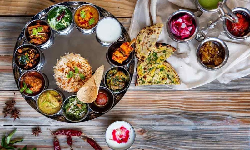 SHREE MAKHAN BHOG SWEETS & SHERA PUNJABI DHABA - SHREE MAKHAN BHOG SWEETS & SHERA PUNJABI DHABA, S-35, SWM RIICO Residential Colony, Bichhwal, Beechhwal Rural, Rajasthan 334001, India