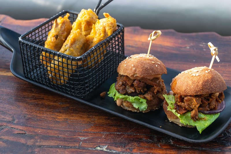 Vibe: The Sky Bar - Vibe: The Sky Bar DoubleTree by Hilton, Baani Square, Pocket C, Mayfield Garden, Sector 50, Gurugram, Haryana 122018, India