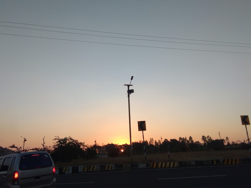 Haveli Garden - Haveli Garden, 42C3+9F4, Lakdai Jamhodi, Madhya Pradesh 480223, India