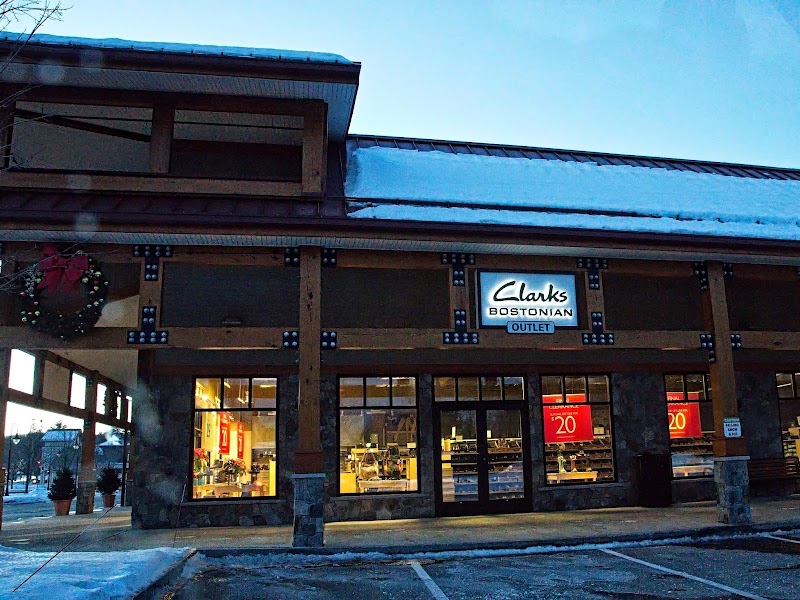Clarks Bostonian Outlet - Clarks Bostonian Outlet 2 Common Ct Unit B14, North Conway, NH 03860, USA