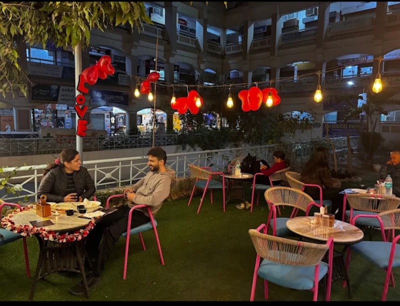 Claypot Kitchens - Claypot Kitchens SCO-23, Housing Board Shopping Complex, opposite Maruti Vihar Exit Gate Road, near Mehrauli-Gurgaon Road, Saraswati Vihar, Chakkarpur, Gurugram, Haryana 122002, India