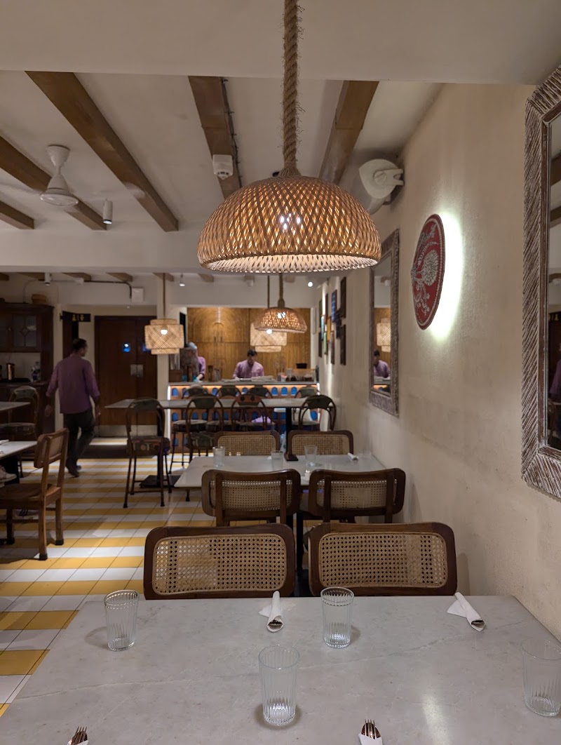 Folk - Folk 14, Maharashtra Chambers, Lane, Kala Ghoda, Fort, Mumbai, Maharashtra 400001, India