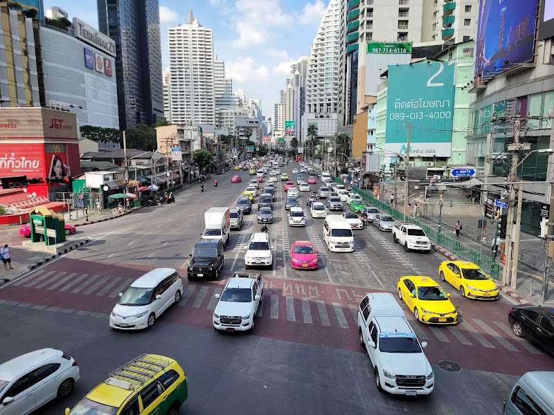 Sukhumvit Road - Sukhumvit Road Sukhumvit Rd, Krung Thep Maha Nakhon, Thailand