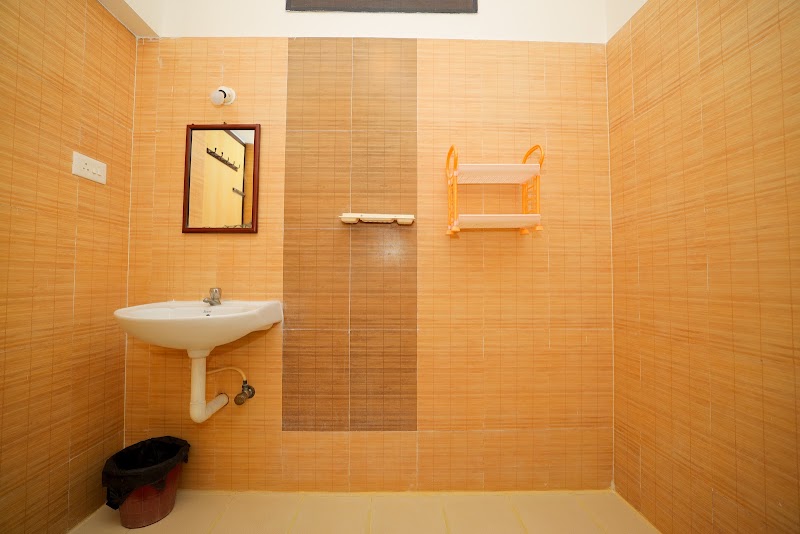 La Maison Radha - La Maison Radha 23, Thillai Maistry St, Chinnakadai, MG Road Area, Puducherry, 605001, India