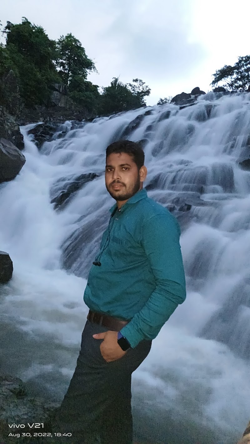 Honed Waterfall - Honed Waterfall, Unnamed Road, Chhattisgarh 494331, India