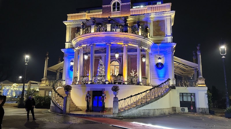 Casina Valadier - Casina Valadier, Piazza Bucarest, 00187 Roma RM, Italy