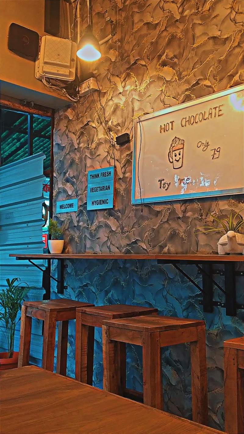 T-3 cafe - T-3 cafe Gol Chowk, Rohnipuram, DDU Nagar, Amanaka, Raipur, Chhattisgarh 492013, India