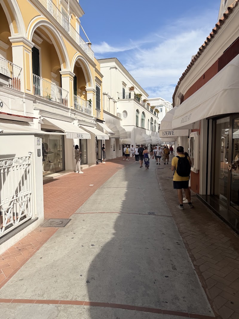 You Know! Sorrento - Amalfi coast - Capri - Ischia - You Know! Sorrento - Amalfi coast - Capri - Ischia Via Marina di Cassano, 19, 80063 Piano di Sorrento NA, Italy