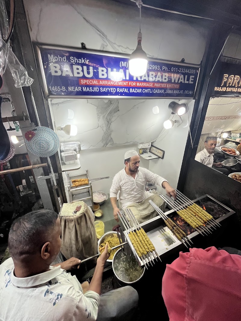 Babu Bhai Kabab Wale - Babu Bhai Kabab Wale 1465, Bazar chitli qabar, Jama Masjid, Chandni Chowk, New Delhi, Delhi, 110006, India