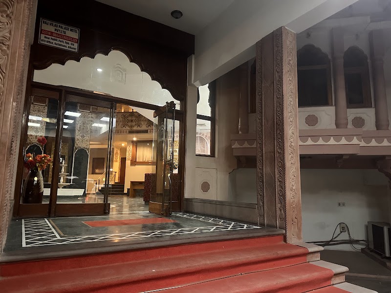Hotel Raj Vilas Palace - Hotel Raj Vilas Palace, 289G+X7F, Rathkhana Rd, Rath Khana Colony, Bikaner, Rajasthan 334001, India