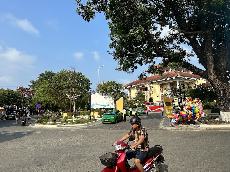 Hoi An Travel - Hoi An Travel, 10 Trần Hưng Đạo, Hội An, Đà Nẵng, Vietnam