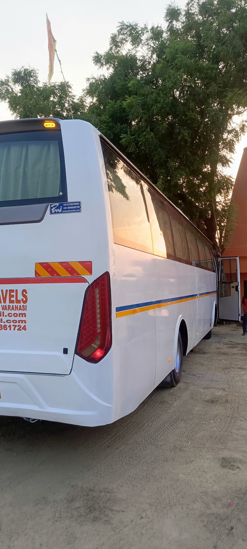 RK Tours & Travels - RK Tours & Travels UG-85, PCF Plaza, opposite TAJ GANGES, Patel Nagar, Varanasi cantonment, Varanasi, Uttar Pradesh 221002, India