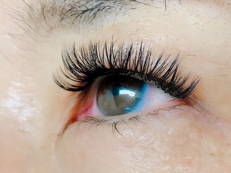 マツエク＆まつげパーマ chou chou Eyelash & Beauty Salon（シュシュ) 吉祥寺 - マツエク＆まつげパーマ chou chou Eyelash & Beauty Salon（シュシュ) 吉祥寺, Spring House, 201 2-chōme-12-5 Kichijōji Honchō, Musashino, Tokyo 180-0004, Japan