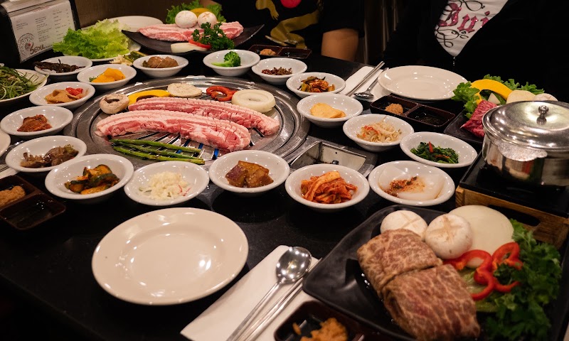Seoul K-B.B.Q.& HotPot - Seoul K-B.B.Q.& HotPot, 2080 S Havana St, Aurora, CO 80014, USA