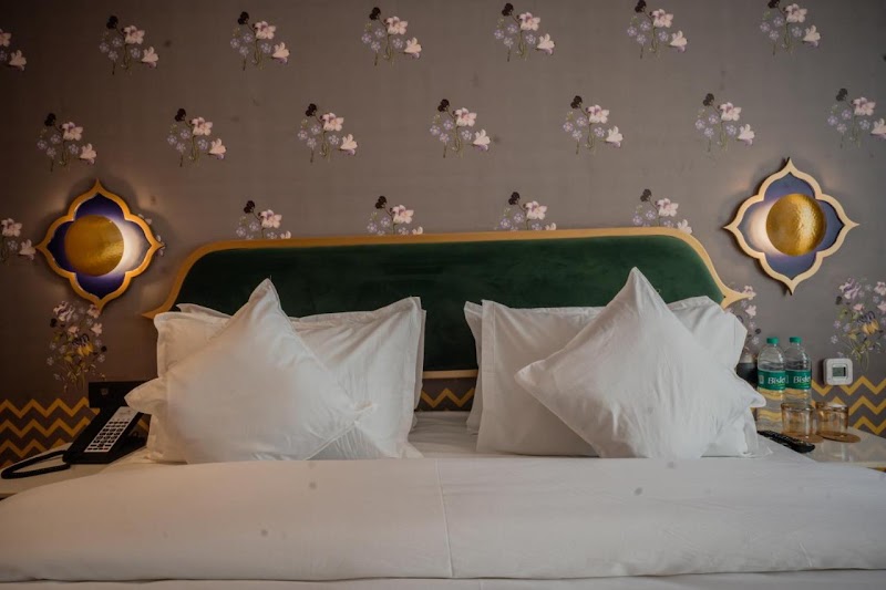 BUR'dera - A Boutique Hotel - BUR'dera - A Boutique Hotel, E-83 West, SL Marg, Near Airport, Lal Bahadur Nagar, Chandrakala Colony, Durgapura, Jaipur, Rajasthan 302018, India