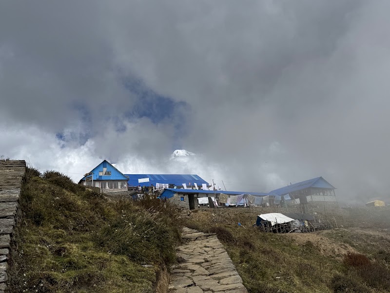 Hotel Fishtail - Hotel Fishtail, CVM8+4RH, Lwang Ghalel 33700, Nepal