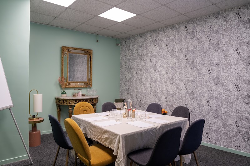 Hôtel de Fleurie - Saint Germain des Près - Hôtel de Fleurie - Saint Germain des Près 32 Rue Grégoire de Tours, 75006 Paris, France