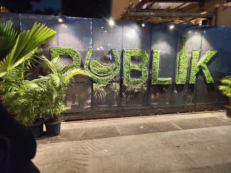 Publik - Publik 57 1A, Outer Ring Rd, opp. Sakra Hospital Road, Devarabisanahalli, Bellandur, Bengaluru, Karnataka 560103, India