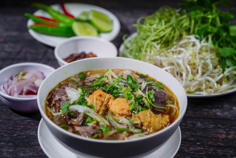 Nhà hàng & cafe Huế Xưa - Nhà hàng & cafe Huế Xưa 25 Lê Văn Quý, An Hải, Đà Nẵng 550000, Vietnam