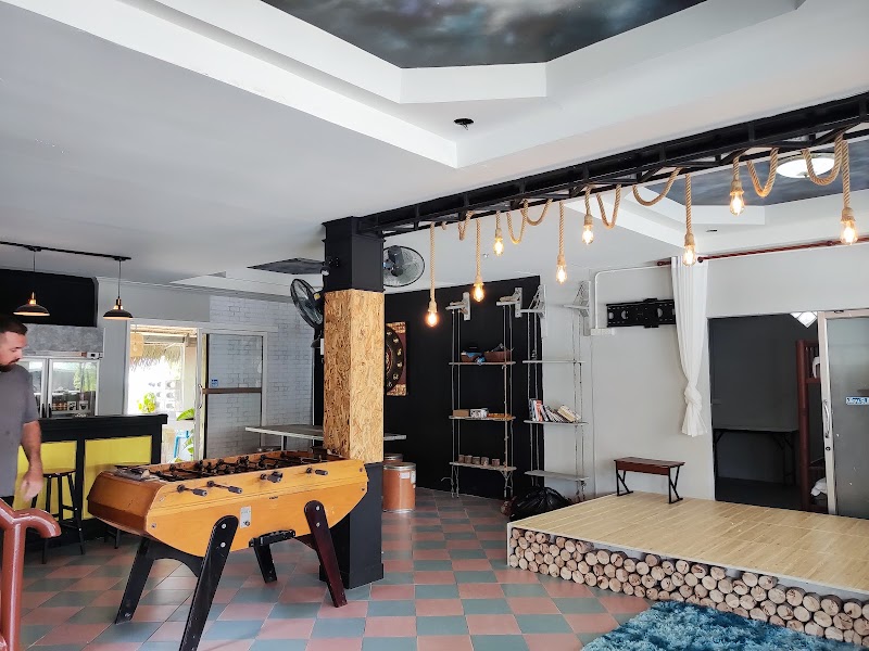 Sea Tong Hostel - Sea Tong Hostel, 102/2 Moo.1 Baan Tai, Koh Phangan, สุราษฎร์ธานี 84280, Thailand