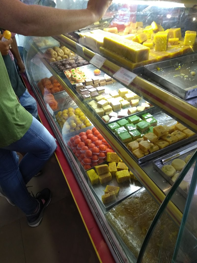 POTHYS - Thiruvananthapuram - POTHYS - Thiruvananthapuram No. 28/2477/3, Nikunjam City Square, Mahatma Gandhi Rd, near Ayurveda College West Lane, Vanchiyoor, Thiruvananthapuram, Kerala 695001, India