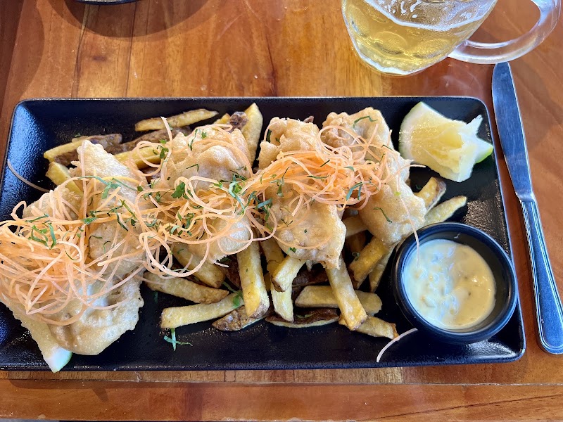 POST OFFICE FOOD & BEER - POST OFFICE FOOD & BEER, Av. Charles Darwin, Puerto Baquerizo Moreno, Ecuador