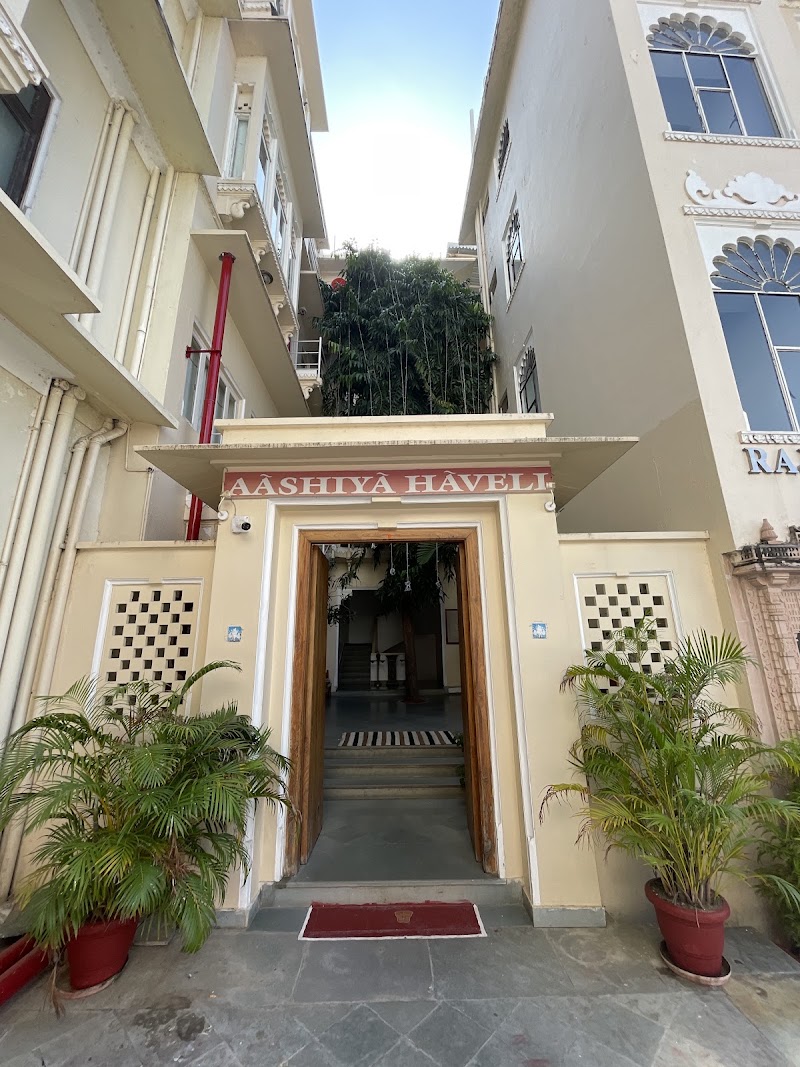 Hotel Aashiya Haveli - Hotel Aashiya Haveli On The Eastern Shore Of, Lake, 15,17-20, Lal Ghat Road, Old City, Pichola, Udaipur, Rajasthan 313004, India