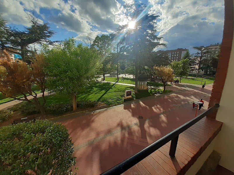 Antonio Machado Park - Antonio Machado Park C. La Estación, 24, 09200 Miranda de Ebro, Burgos, Spain