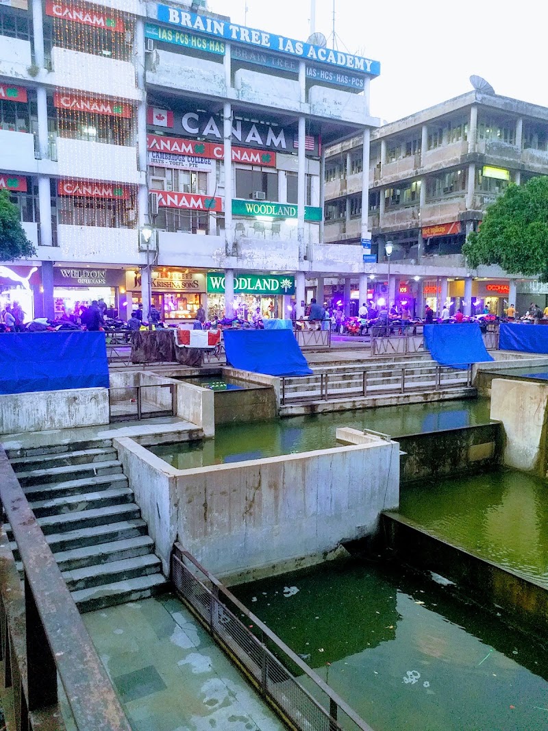 Shopping Plaza - Shopping Plaza, Sector 1, 17C, Sector 17, Chandigarh, 160017, India