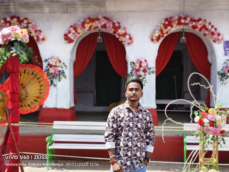 Sovabazar Rajbari - Sovabazar Rajbari, Raja Nabakrishna St, Raja Nabakrishna Street, Sovabazar, Kolkata, West Bengal 700005, India