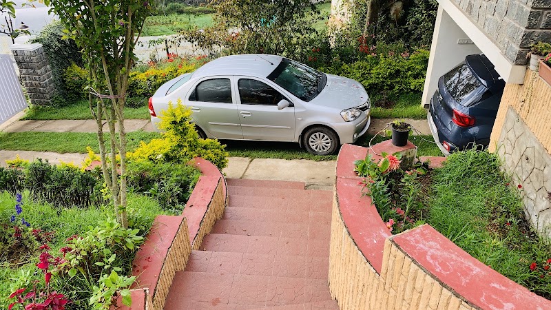 De Glen Rose - De Glen Rose RHYTHMS, Fairy Falls Rd, Kodaikanal, Tamil Nadu 624103, India