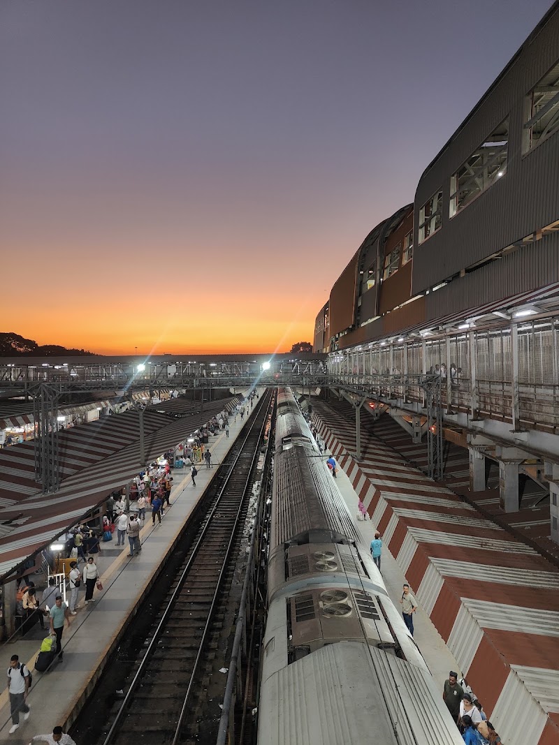 Pune Railway Station - Pune Railway Station Sangamvadi, Pune, Maharashtra 411001, India