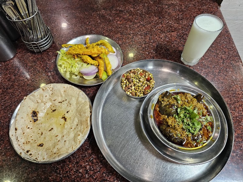 Sssd - Sssd, Bombay Chaurasta Road, Sarvamangal Society, Kabilpore, Surat, Navsari, Gujarat 396424, India