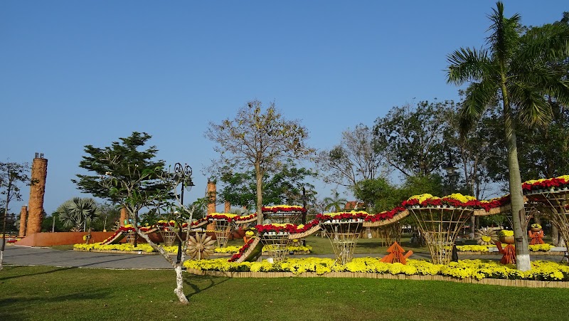 Công viên Trung tâm Hội An - Công viên Trung tâm Hội An, 176 Lý Thường Kiệt, Hội An, Đà Nẵng, Vietnam