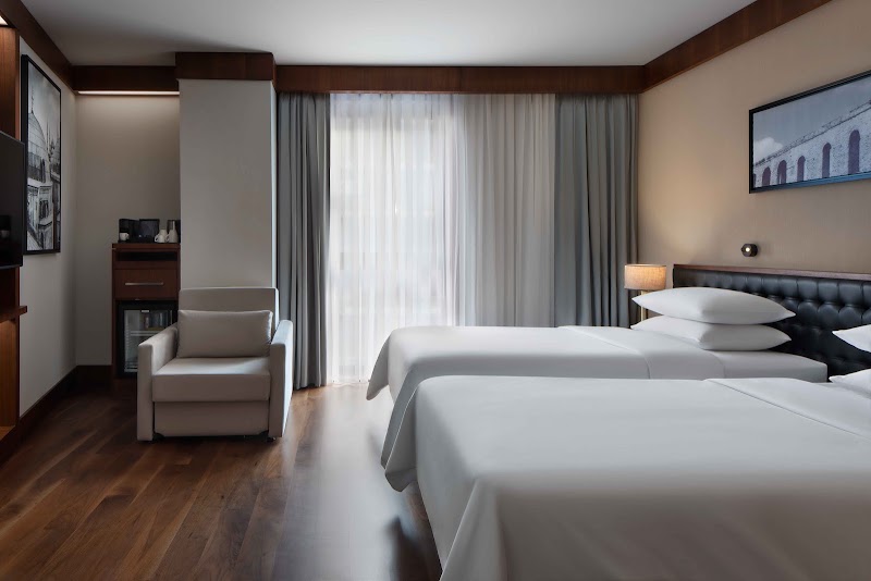 Sheraton Istanbul City Center - Sheraton Istanbul City Center, Hacıahmet, Kurtuluş Deresi Cd. No:23, 34440 Beyoğlu/İstanbul, Türkiye