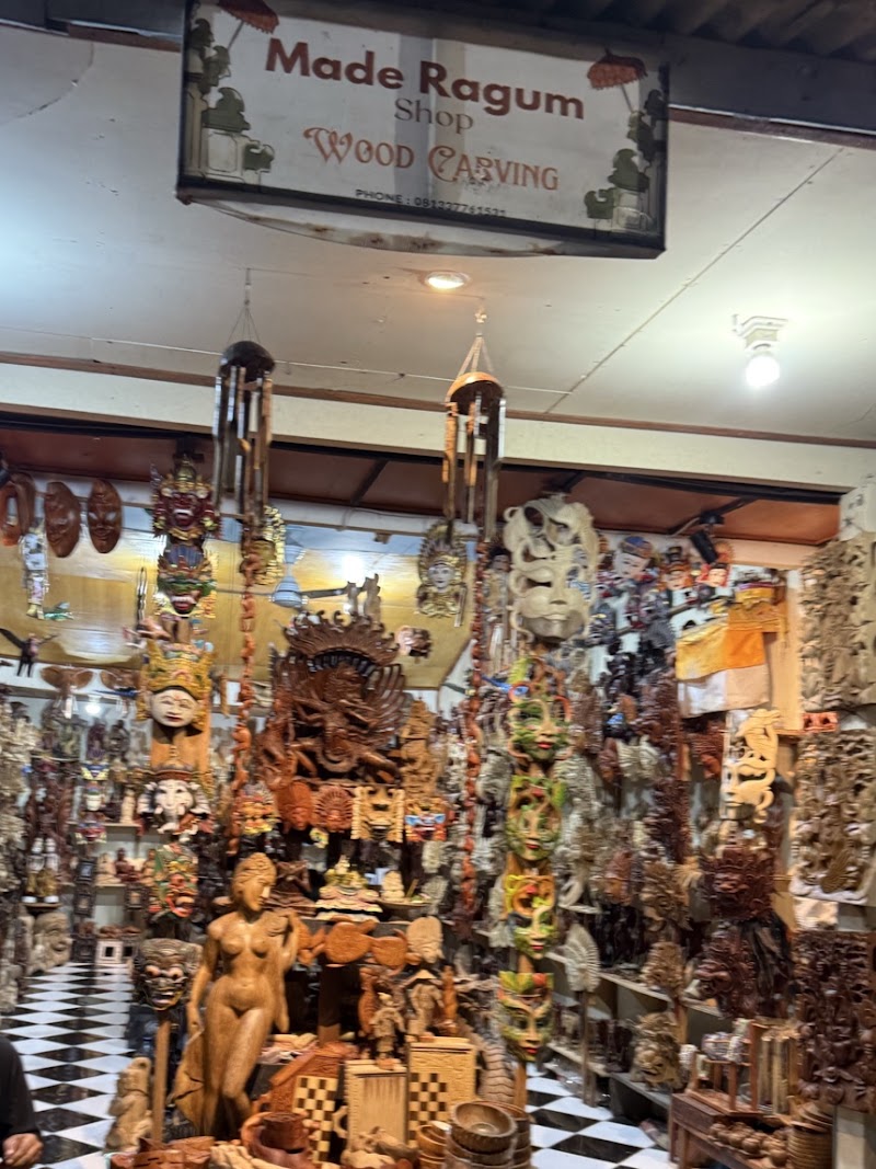 Ragum Wood Carving
