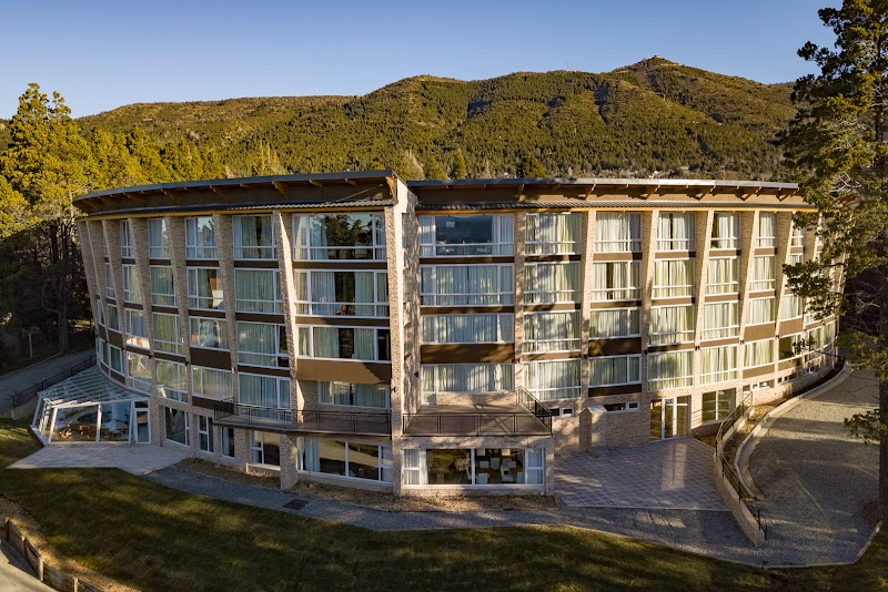 Águila Mora Suites & Spa - Águila Mora Suites & Spa Av. Ezequiel Bustillo 4790, R8400 San Carlos de Bariloche, Río Negro, Argentina