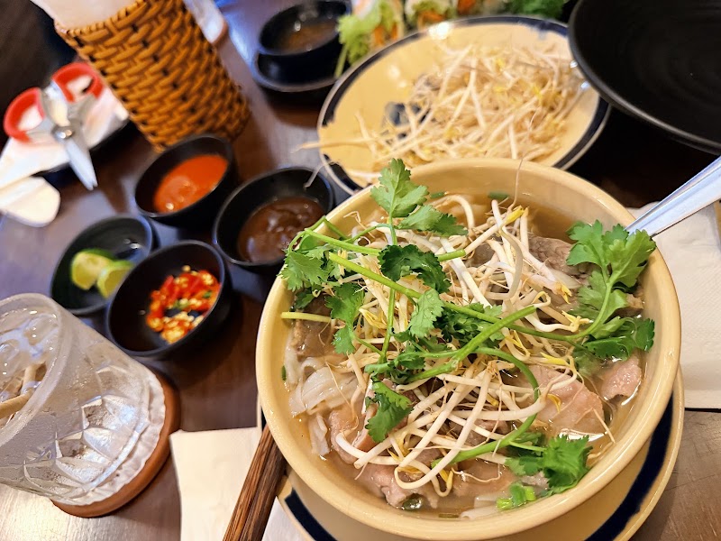 De Tham Restaurant - Vietnamese cuisine & vegetarian Food - De Tham Restaurant - Vietnamese cuisine & vegetarian Food 258 Đề Thám, Phường Phạm Ngũ Lão, Quận 1, Thành phố Hồ Chí Minh, Vietnam