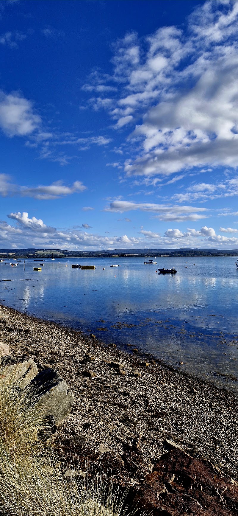 Findhorn Bay Local Nature Reserve - Findhorn Bay Local Nature Reserve, Forres IV36 3TD, UK
