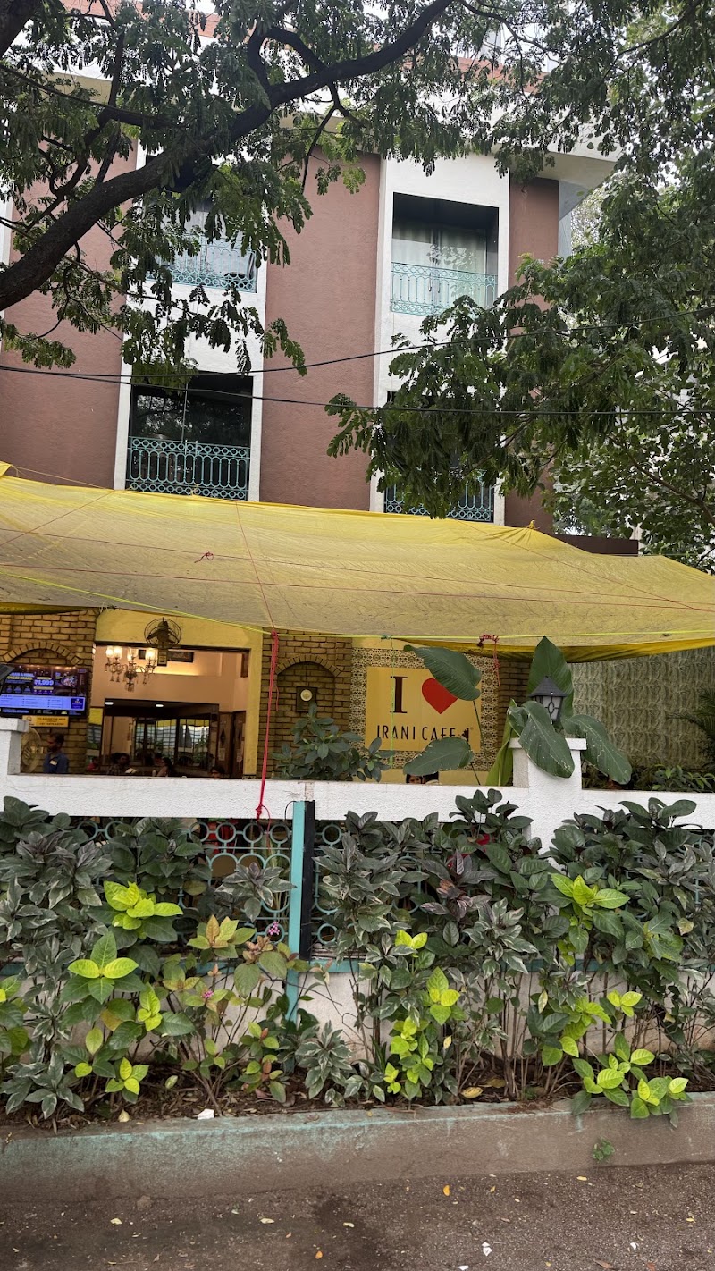 Irani Cafe - Kalyani Nagar - Irani Cafe - Kalyani Nagar, Sr No 213 215, Jogger's Park, Plot No 18, near North Avenue, Kalyani Nagar, Pune, Maharashtra 411006, India