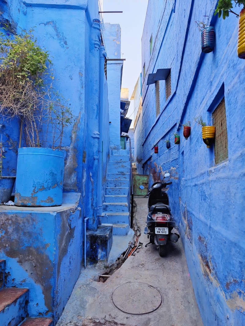 walk in blue city - walk in blue city, House no.242 kishni kunj, near New Maharishi goutam school, Mata Ka Than, Rawat Nagar, Jodhpur, Rajasthan 342304, India