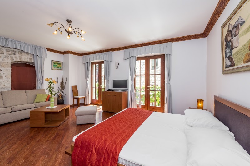 Villa Nora Hotel - Villa Nora Hotel, Petra Hektorovića 3, 21450, Hvar, Croatia