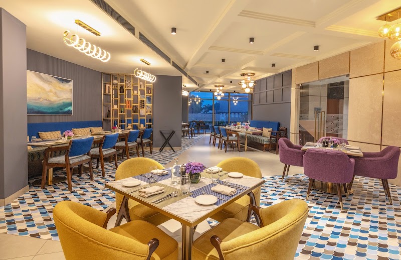 Vivanta Kochi Aluva - Vivanta Kochi Aluva Post Office, NH Main Road, Thottakkattukara, Aluva, Kerala 683108, India