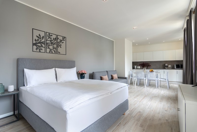 Kinsky Garden Apartments and Suites by Dwellfort - Kinsky Garden Apartments and Suites by Dwellfort, Štefánikova 9/55, 150 00 Praha 5-Smíchov, Czechia